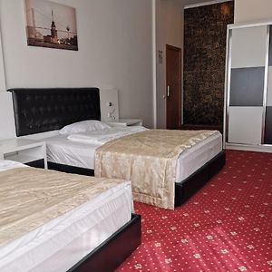Standard Zimmer mit zwei Einzelbetten